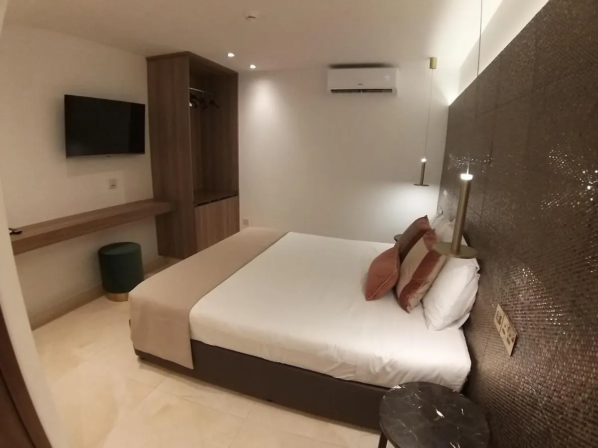 Tuck Inn Larnaka